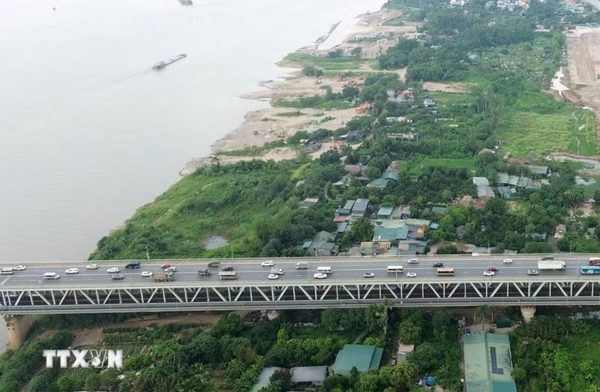 Hà Nội: Cấm nhiều loại xe ôtô lưu thông qua cầu Thăng Long từ ngày 9/10