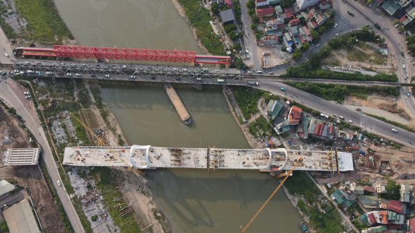 Hà Nội: Cầu Đuống mới hơn 1.800 tỷ đồng sắp hợp long