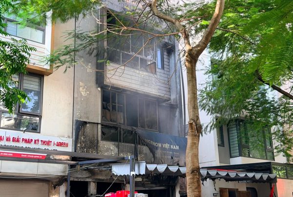 Hà Nội: Cháy nhà liền kề ở khu đô thị