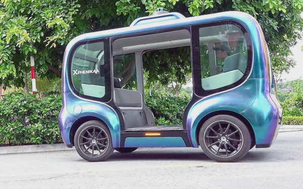Hà Nội cho phép thử nghiệm xe buýt tự hành, robotaxi, robot giao hàng