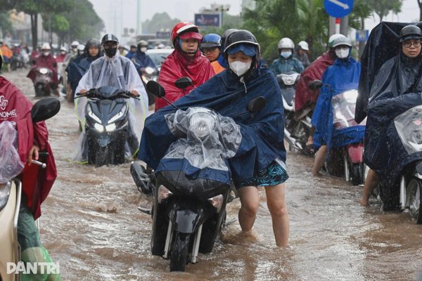 Hà Nội chưa thể hết ngập, nhưng có thể chống chịu tốt hơn