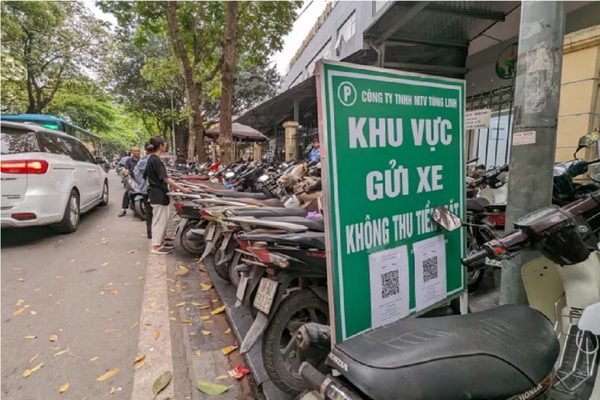 Hà Nội đặt lộ trình bãi xe máy, ô tô 100% thanh toán tự động