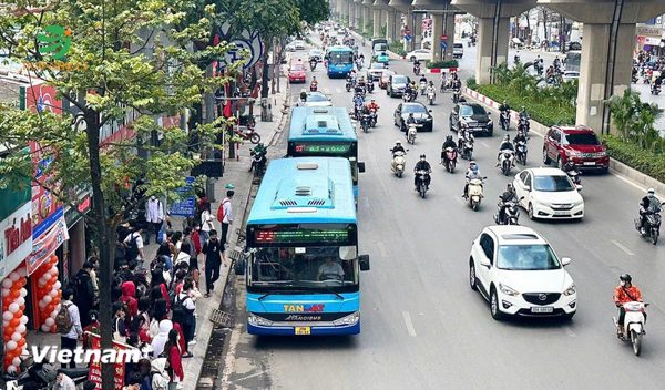 Hà Nội điều chỉnh, rà soát các tuyến buýt kết nối với Bến xe Yên Sở