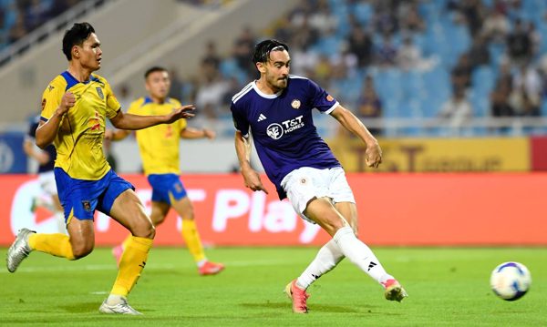 Hà Nội FC thắng Bắc Ninh 1-0: Hai Long vào sân tạo khác biệt