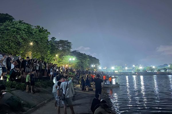 Hà Nội: Hai người tử vong ở hồ Định Công