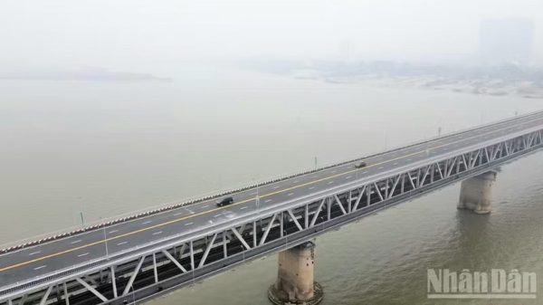 Hà Nội phân luồng giao thông trên cầu Thăng Long từ ngày 22/10