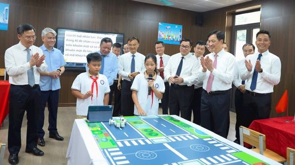 Hà Nội quy định trình tự, thủ tục hỗ trợ phát triển hạ tầng và tổ chức có hoạt động trong lĩnh vực khoa học, công nghệ, đổi mới sáng tạo và chuyển đổi số