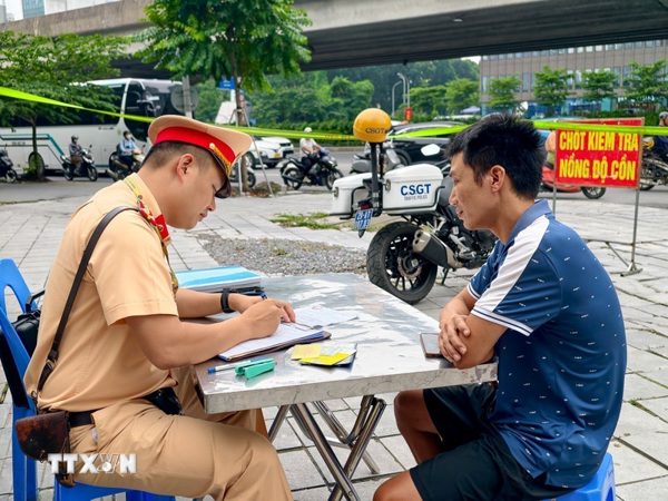 Hà Nội siết quản lý, lập lại trật tự trong hoạt động vận tải
