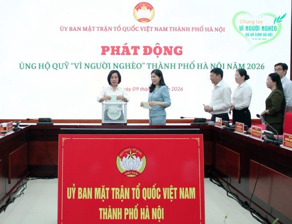 Hà Nội tiếp nhận khoảng 74 tỷ đồng ủng hộ Quỹ “Vì người nghèo” năm 2026