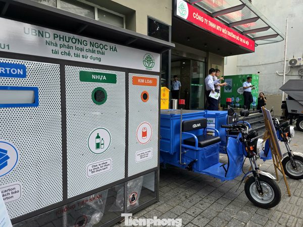 Hà Nội tính chuyển đổi sang xe rác điện: Cần giải bài toán chi phí