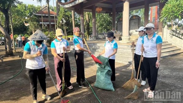 Hà Nội triển khai 10 mô hình về văn hóa ứng xử