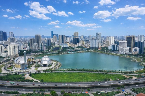 Hà Nội trước cơ hội tái thiết lịch sử: Không thể phát triển tương lai bằng tư duy đô thị của quá khứ