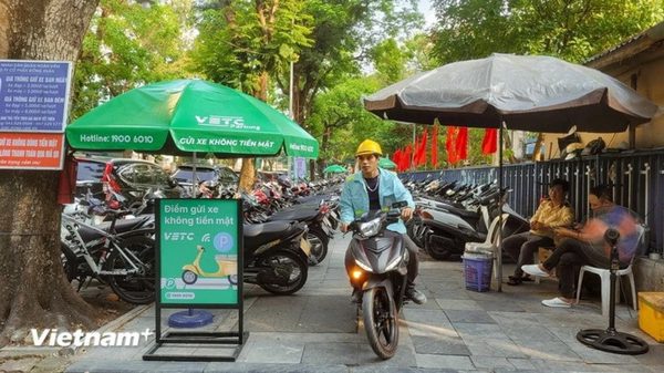 Hà Nội xử lý nhiều trường hợp trông giữ xe không phép, sai nội dung giấy phép