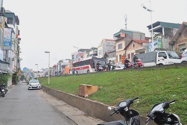 Hà Nội yêu cầu không xây nhà ở cao tầng tại 3km đường trong đê sông Hồng