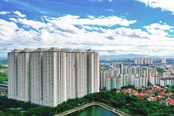 Hà Nội yêu cầu tổng rà soát, xử lý dứt điểm chung cư chậm cấp 'sổ hồng'