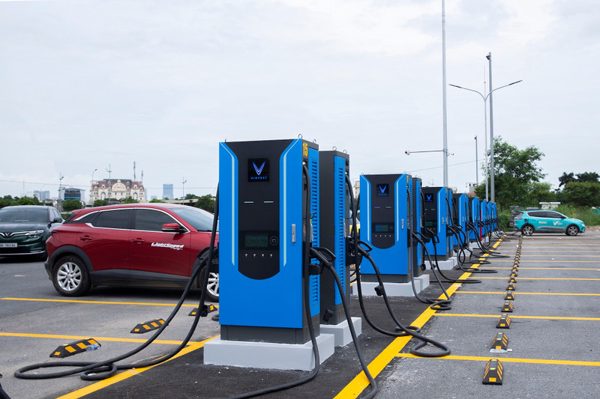 Hạ tầng trạm sạc Việt Nam sẽ ra sao sau khi áp quy chuẩn mới?