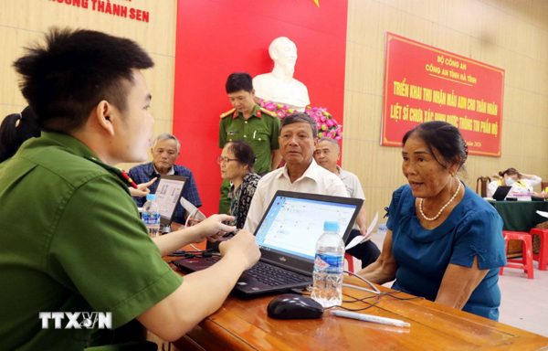 Hà Tĩnh lấy mẫu ADN của thân nhân, đẩy nhanh xác định danh tính liệt sỹ