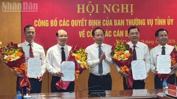 Hà Tĩnh luân chuyển, điều động nhiều cán bộ chủ chốt