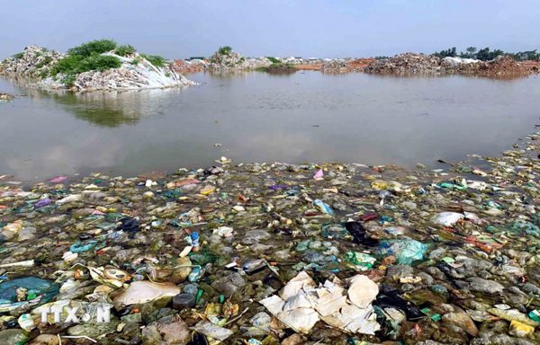 Hà Tĩnh tìm phương án xử lý 150 tấn rác dưới nền khu công nghiệp Bắc Thạch Hà