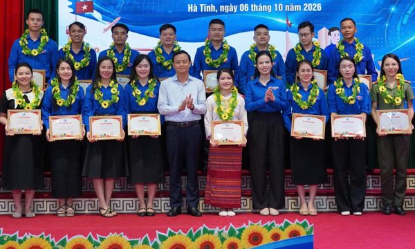 Hà Tĩnh tuyên dương 46 Học sinh 3 tốt, Sinh viên 5 tốt