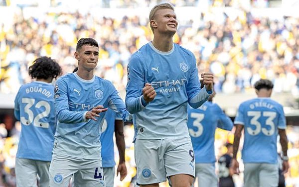 Haaland lập cú đúp, Man City toàn thắng 7 trận đầu mùa Ngoại hạng Anh