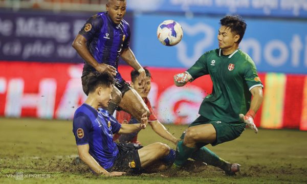 HAGL thua ngược Hải Phòng ở V-League 2026-2027