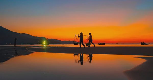 Hai bãi biển Việt Nam vào top 10 điểm đến xu hướng thế giới