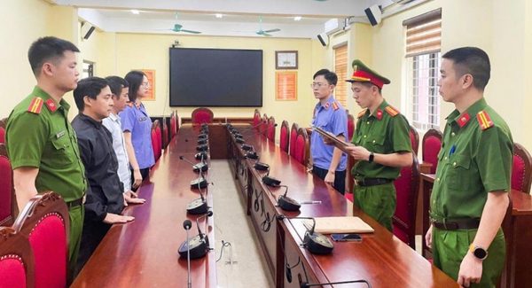 Hai cán bộ ban quản lý dự án ở Sơn La bị khởi tố vì sử dụng kết quả thí nghiệm vật liệu giả