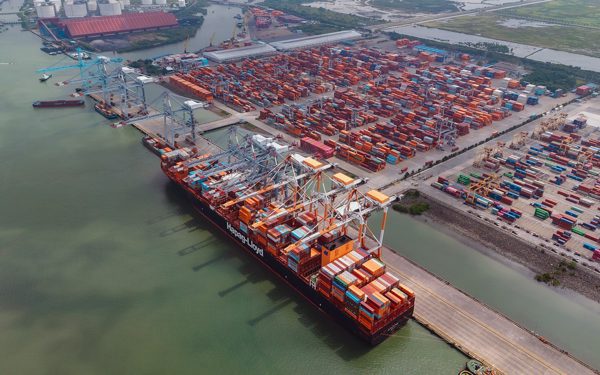 Hai cảng nước sâu ở Cái Mép - Thị Vải chính thức khai thác ‘bến chung’, tăng 30-40% công suất
