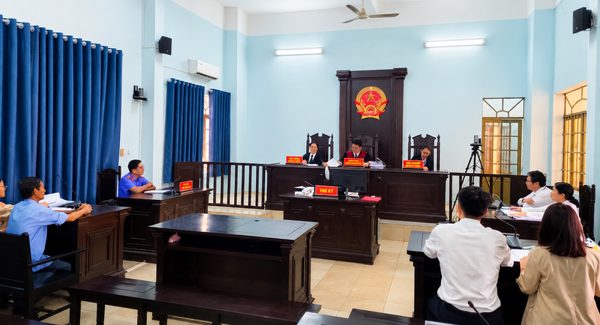 Hai doanh nghiệp bị buộc nộp hơn 28 tỷ đồng bảo hiểm còn nợ của người lao động