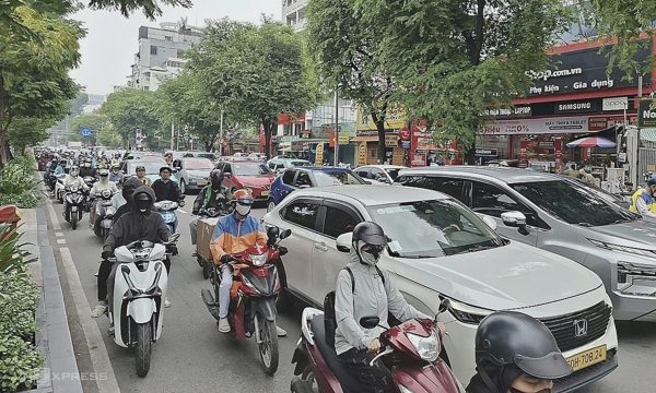 Hai đường trung tâm TP HCM chuyển một chiều từ 10/10 để làm metro