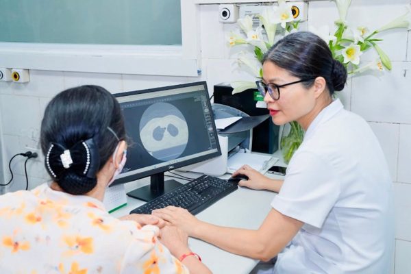 Hai gene làm tăng nguy cơ ung thư vú, ai nên xét nghiệm?
