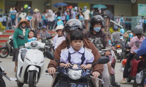 Hai lý do khiến loạt trường ở TP HCM 'nghẽn' bán trú