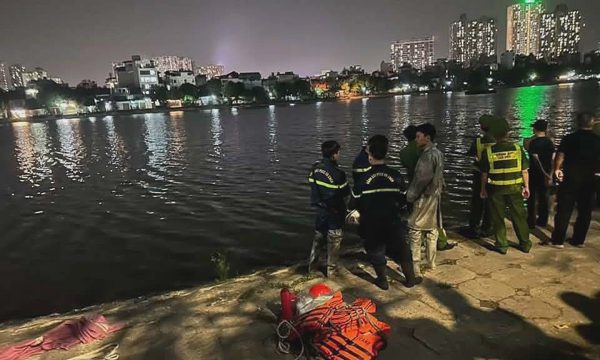 Hai người tử vong khi câu cá ở hồ Định Công
