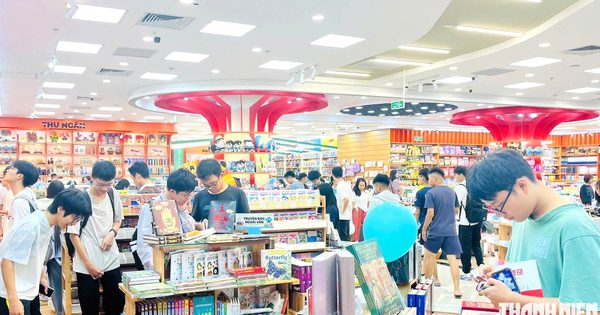 Hai nhà sách Fahasa đầu tư 28 tỉ đồng tại Thanh Hóa và Hải Dương có gì?
