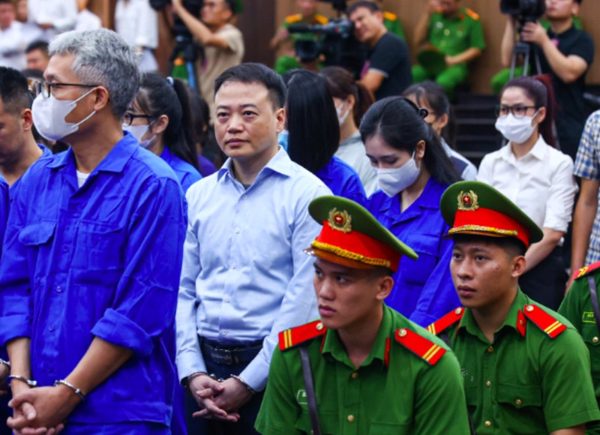 Hai nữ trợ thủ giúp Shark Bình vận hành hệ thống rửa tiền, đối phó cơ quan điều tra