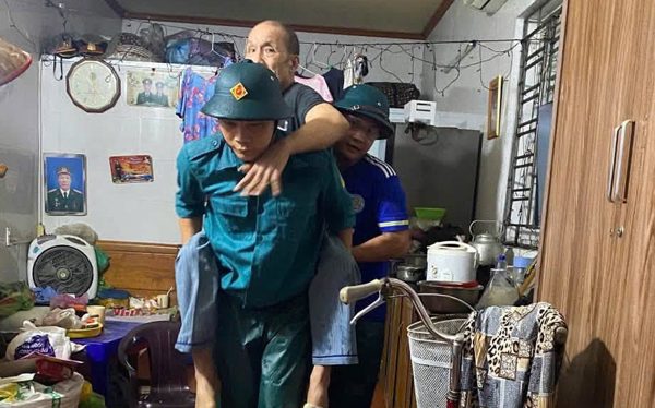 Hải Phòng khẩn cấp di dời 61 hộ dân khỏi vùng nguy hiểm, sạt lở