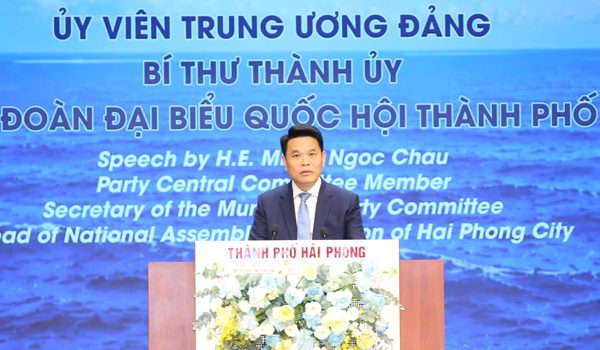 Hải Phòng: Không để thủ tục hành chính làm lỡ cơ hội đầu tư của doanh nghiệp