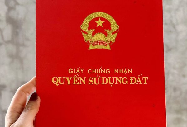 Hai sổ đỏ liền kề bị ghi sai số thửa, diện tích: Xử lý thế nào?