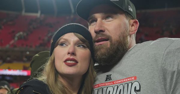 Hai tháng sau đám cưới, Travis Kelce hé lộ cuộc sống với Taylor Swift