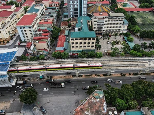 Hai tuyến đường sắt đô thị Hà Nội vận chuyển hơn 400.000 khách dịp lễ 2/9