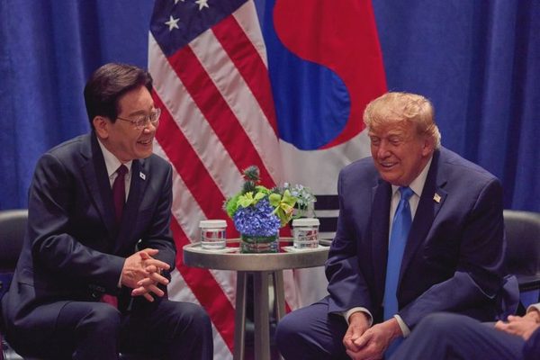 Hàn Quốc lập nhóm công tác sắp xếp ngoại giao sân golf với Tổng thống Trump