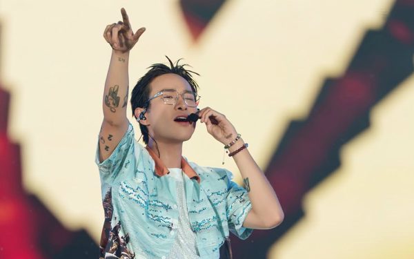 Hàng loạt concert đụng độ, 'Anh trai vượt ngàn chông gai' thắng lớn