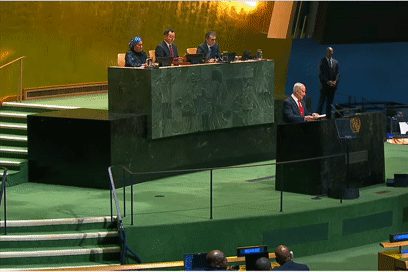 Hàng loạt đại biểu bỏ ra ngoài khi Thủ tướng Israel lên phát biểu