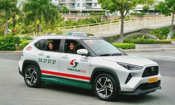 Hãng taxi Vinasun lần đầu lỗ sau 5 năm