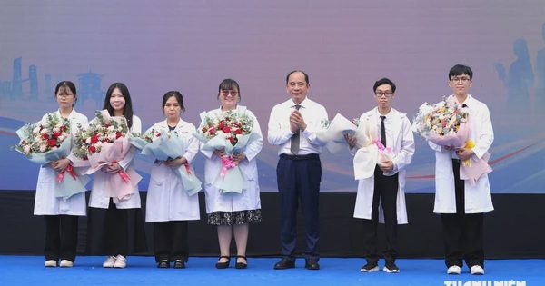 Hàng trăm bác sĩ trẻ TP.HCM chọn gắn bó lâu dài với y tế cơ sở