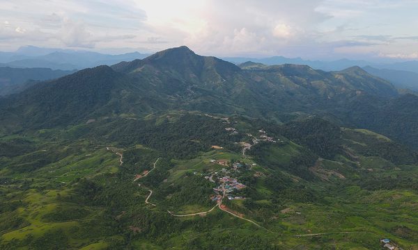 Hàng trăm người truy lùng nghi can giết em ruột rồi trốn vào rừng