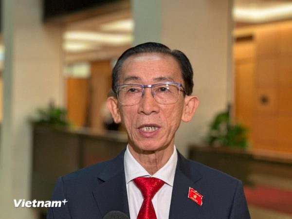 'Hành động quyết liệt, giải quyết các điểm nghẽn để khơi thông nguồn lực'