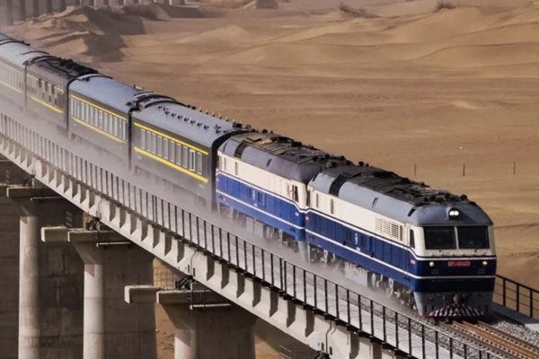 Hành lang đường sắt Trung Quốc - Iran vượt qua rào cản phong tỏa hàng hải