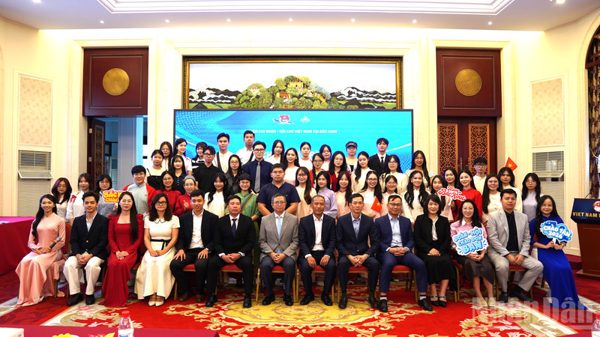 Hành trang cho lưu học sinh Việt Nam tại Trung Quốc tự tin hội nhập